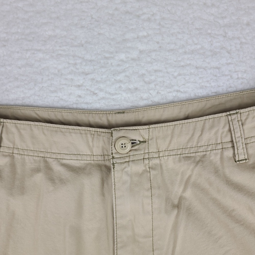 Patagonia Shorts Mens 40 Beige 11" Inseam Casual Cargo Pocket Performance - Picture 2 of 12